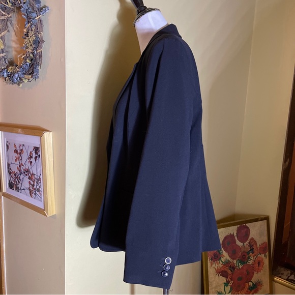 FASHION BUG Size 18W Black Blazer Womens Business Career Timeless 1-Btn  $72 NWT - Picture 4 of 10